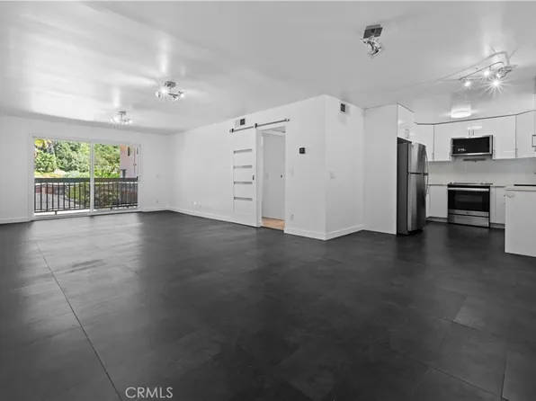 2940 N Verdugo Rd Unit 214, Glendale, CA 91208