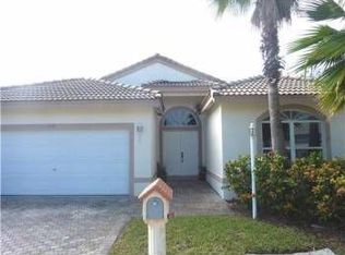 11550 SW 10th Ct, Hollywood, FL 33025