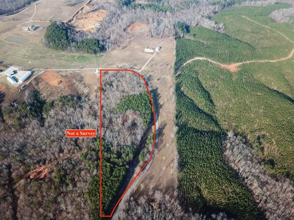 387 County Road 363, Iuka, MS 38852