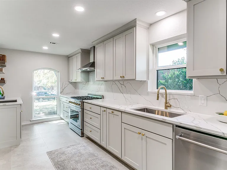 17402 Oakington Ct — Photo 14
