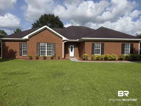 19695 O'Brian Ave, Robertsdale, AL 36567