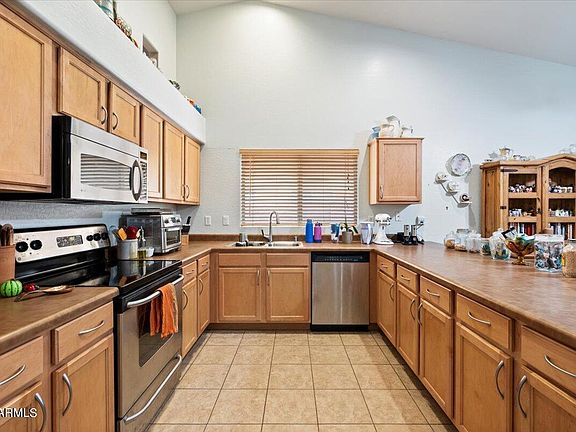 2nd image of 8212 S 54th Lane
