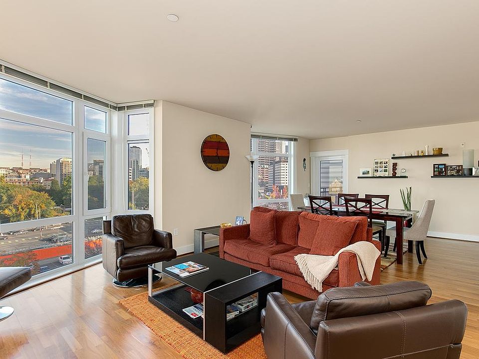 1st image of 699 John St Unit 620