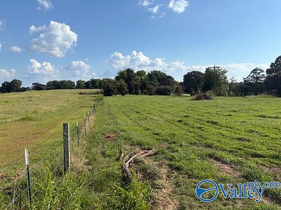 4th image of 1 County Road 53