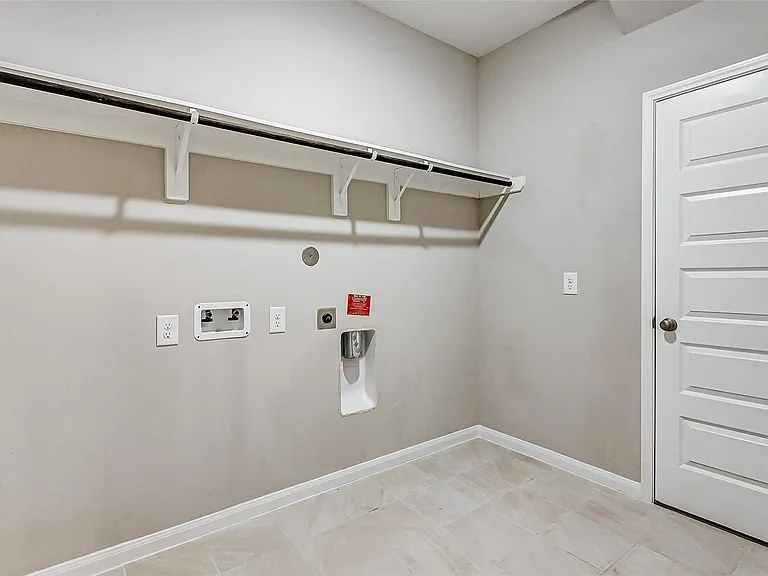 2165 Woodland Pine Dr — Photo 15