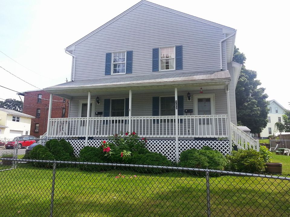 2nd image of 132 Main St