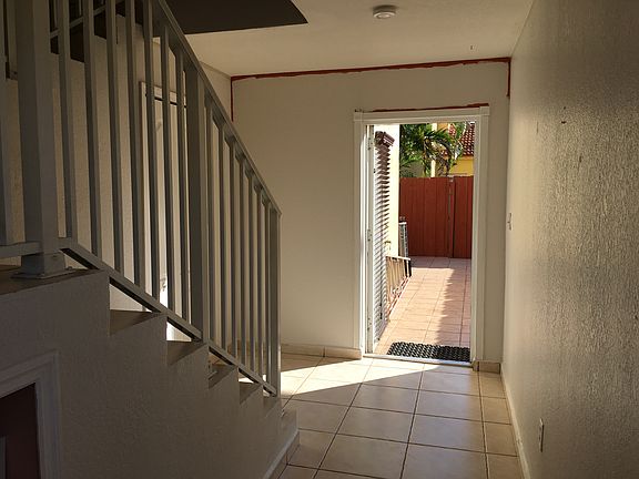 5th image of 17348 NW 74th Ave APT 203