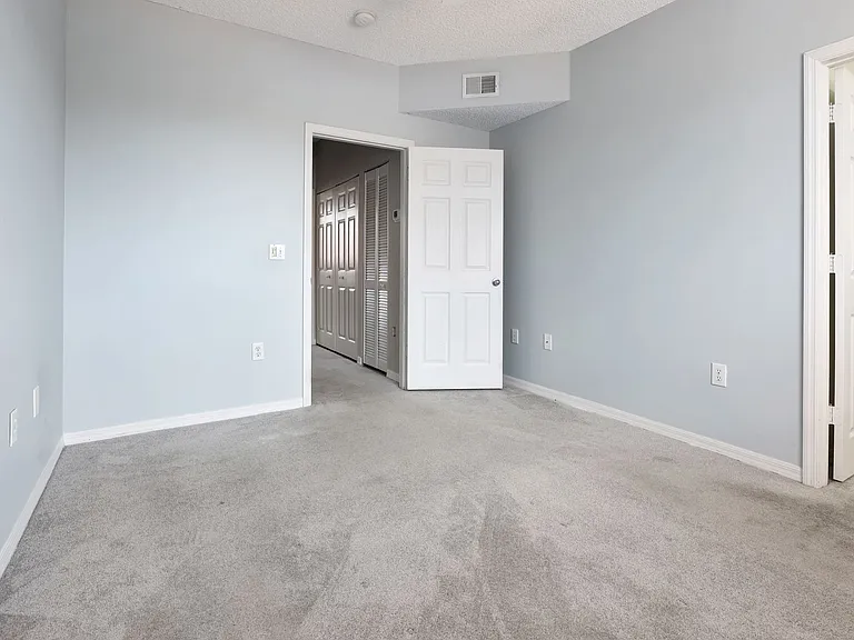 5700 Bentgrass Dr #211 — Photo 16