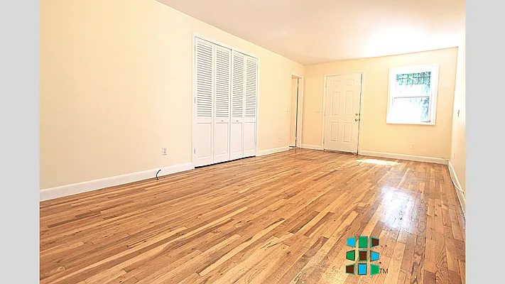 Rented by Owner | media 14