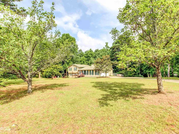 12 Cypress Cir, Carrollton, GA 30116