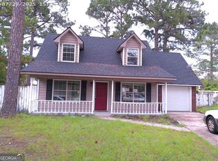 909 Drake Ct, Hinesville, GA 31313