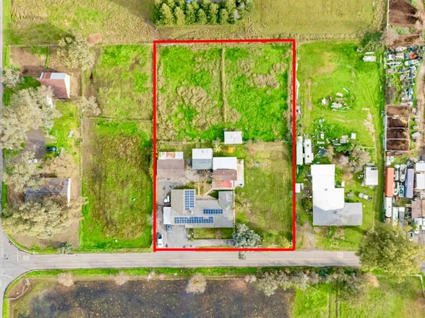 11430 Walnut Ave, Oakdale, CA 95361