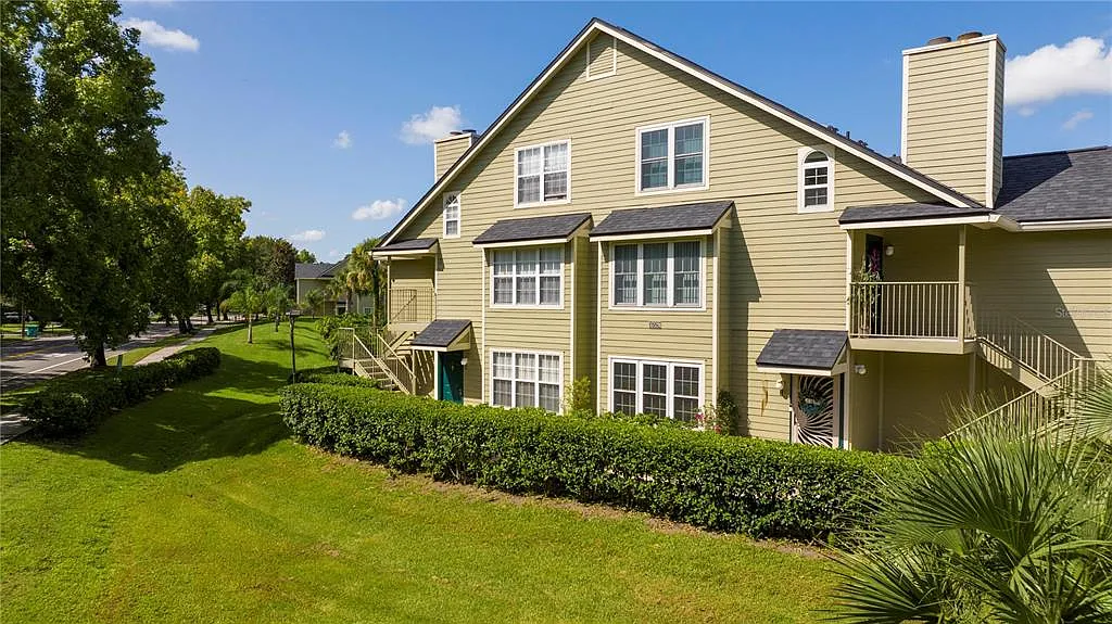 1 bed, 1.0 bath, 847 sqft, $1,450 — Photo 2