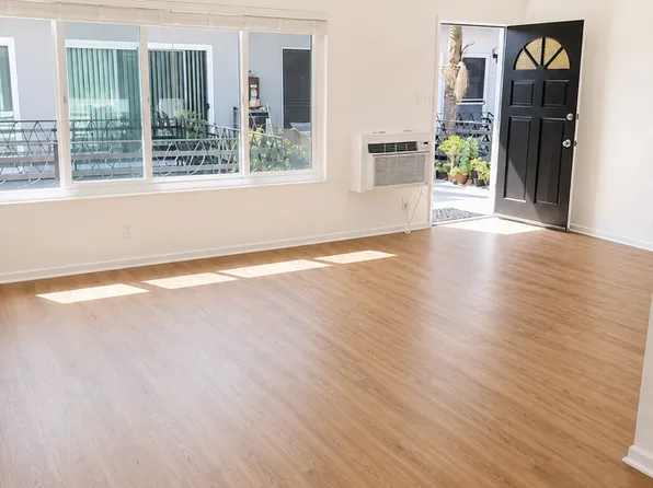325 N Howard St, Glendale, CA
