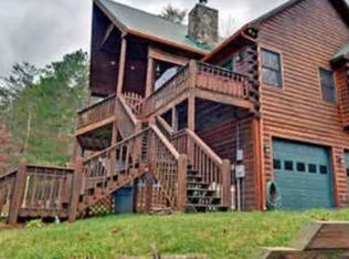 617 Barlow Fields Dr, Hayesville, NC 28904