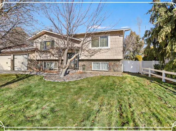 405 Meadows Ln, Twin Falls, ID 83301