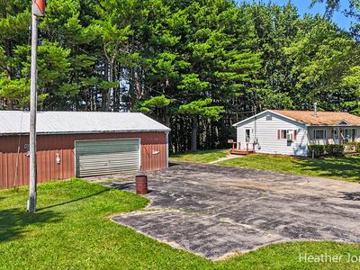 2350 Belding Rd, Orleans, MI, 48865