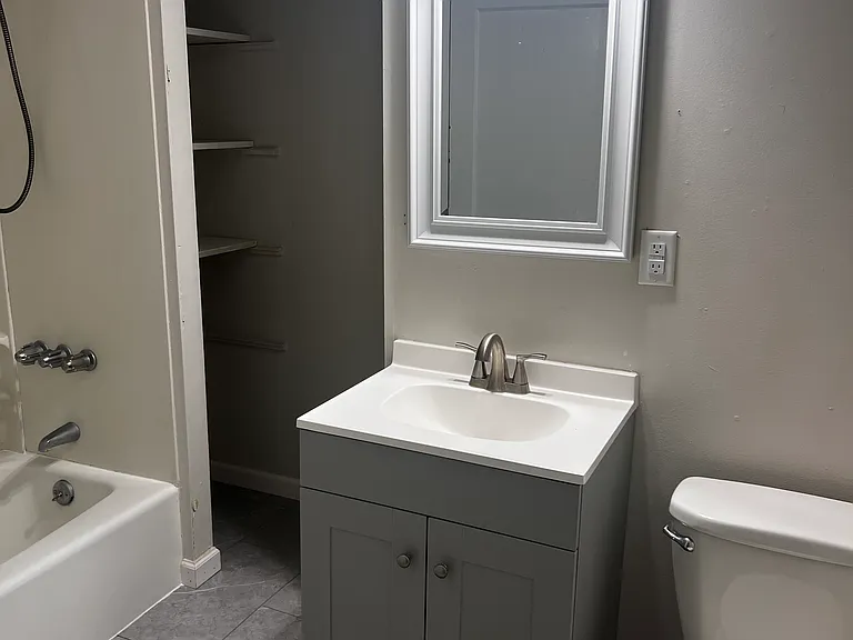50 Forest St #4 — Photo 7