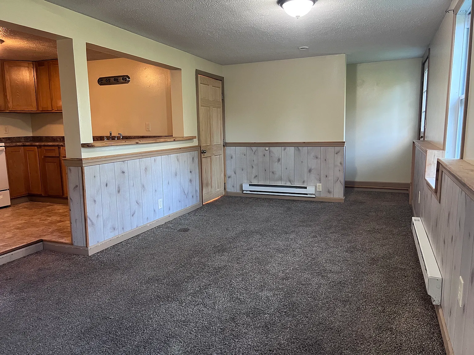 3 bed, 1.5 bath, 1100 sqft, $1,450 — Photo 4