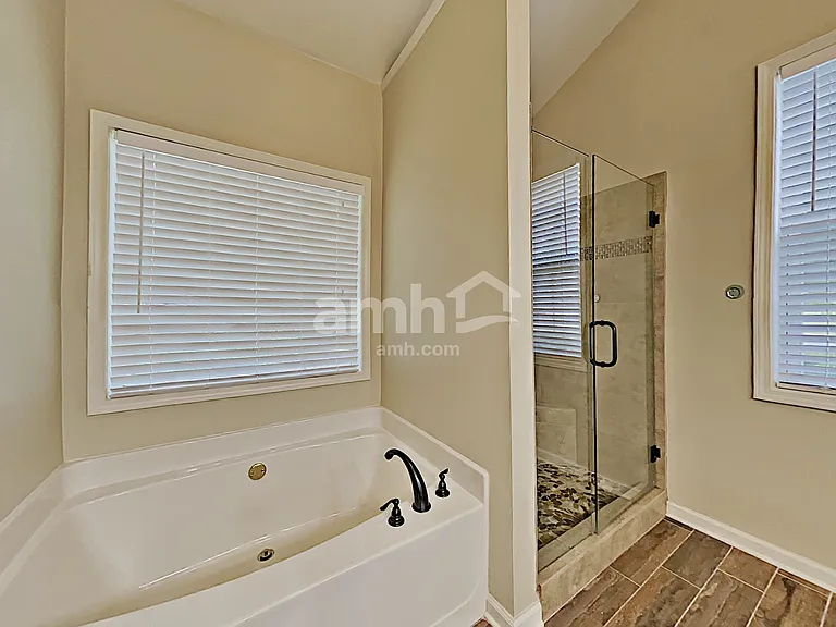 960 Fountain Glen Dr — Photo 13