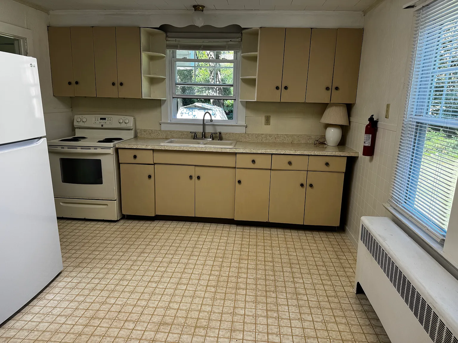 1 bed, 1034 sqft, $1,700 — Photo 1