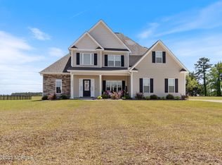 2122 Harris Ridge Rd, Winterville, NC 28590