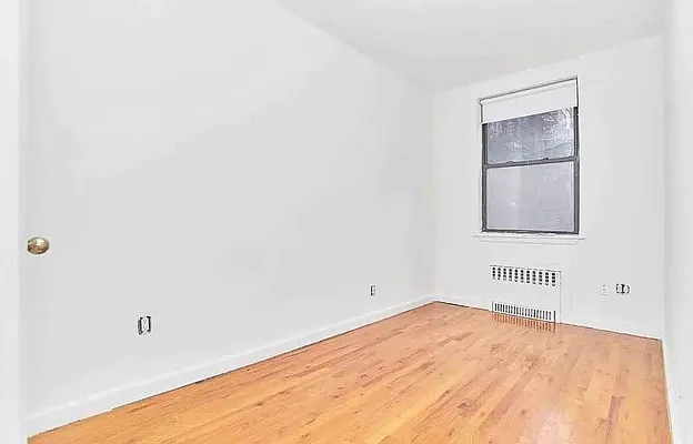 Rented by Compass | media 18