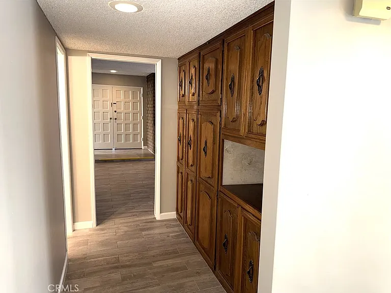 3901 Green Ave — Photo 14