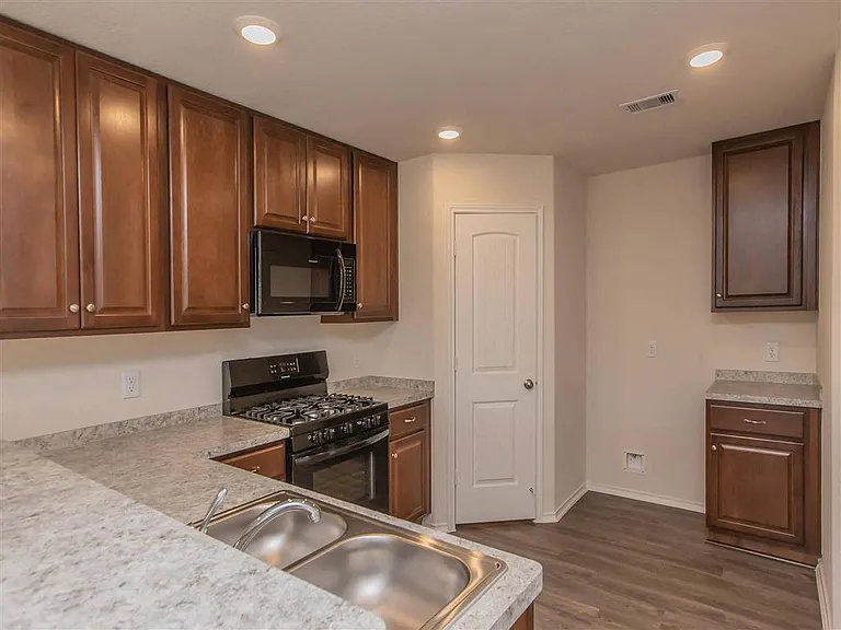 The Village at Granger Pines — Photo 121