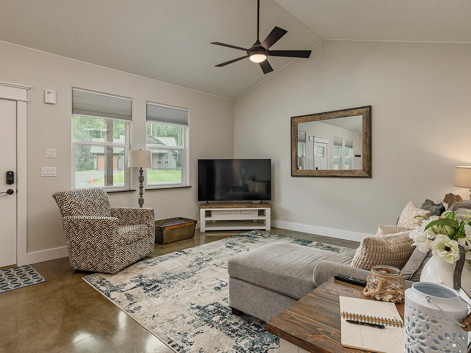 2 bed, $2,795 — Photo 3