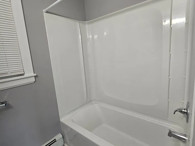 416 Old Claremont Rd #4 — Photo 7