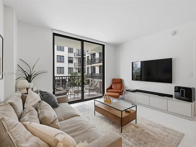 301 Altara Ave #520 — Photo 10