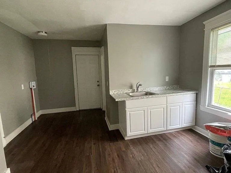 99 Rose St #2 — Photo 3