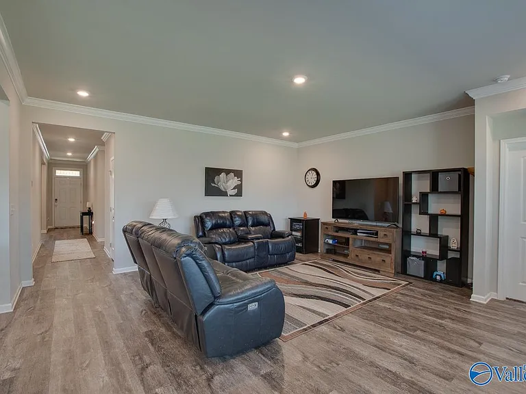 121 Mary Caudle Way — Photo 5