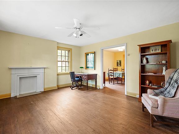 4th image of 426 Bigham St