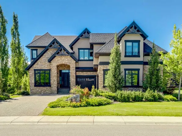 305 N Spyglass Way, Rocky View County, AB T3L 0C9