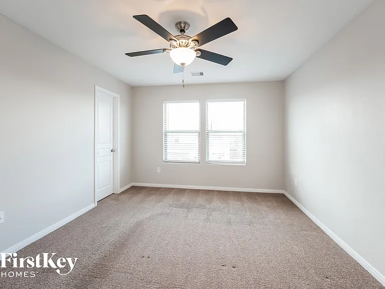 9923 Sanders Rose Ln — Photo 9