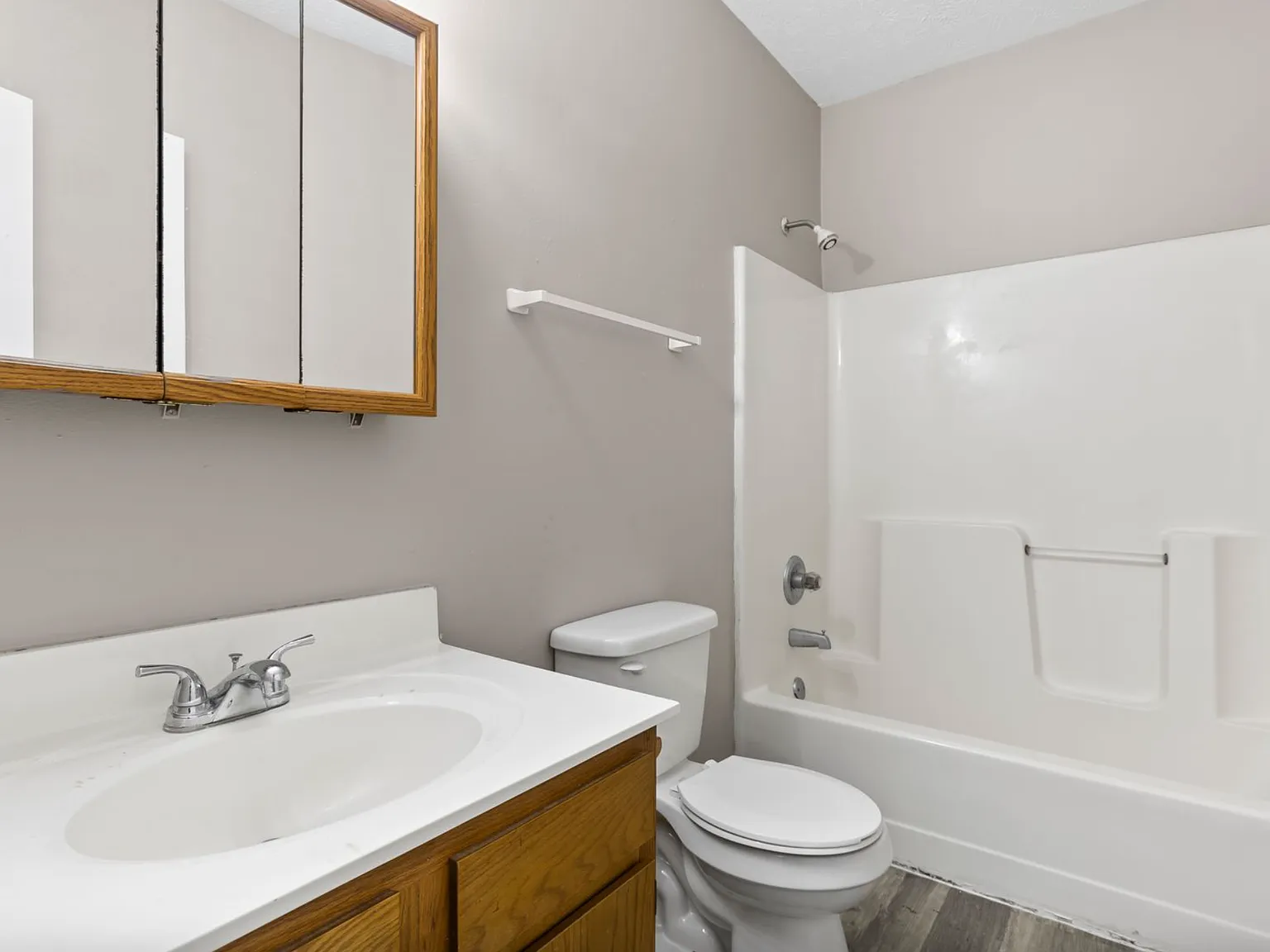 1 bed, 670 sqft, $699 — Photo 3
