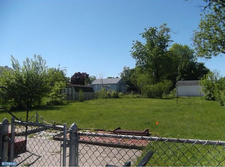 1st image of 204 Glenrich Ave