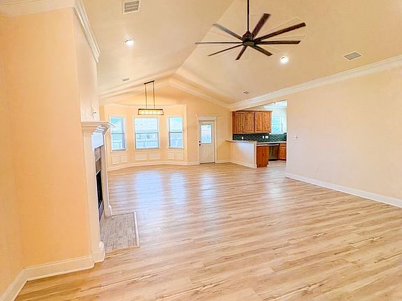 5th image of 5524 Black Horse Ct