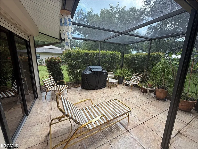 5883 Sand Oak Dr — Photo 20