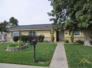 5308 E Brundage Ln, Bakersfield, CA 93307