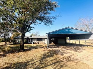 17714 E Southgate Rd, Fairmont, OK 73736