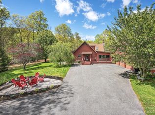 63 Rocky Ridge Rd, Spruce Pine, NC 28777