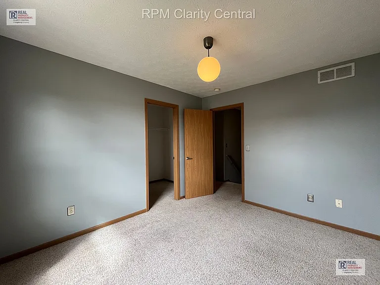 7693 Brunfield Dr — Photo 9