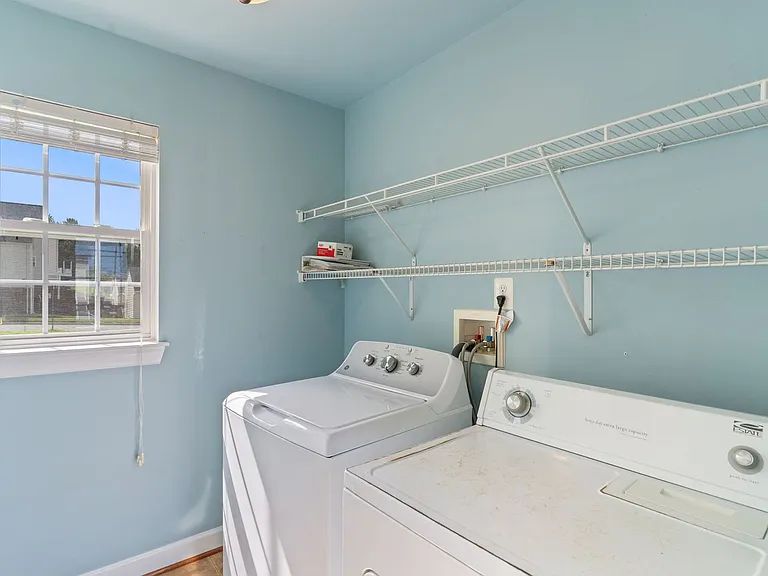 2531 Transom Pl — Photo 22