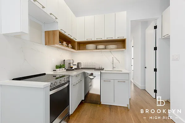 Rented by Brooklyn High Rise LLC | media 10