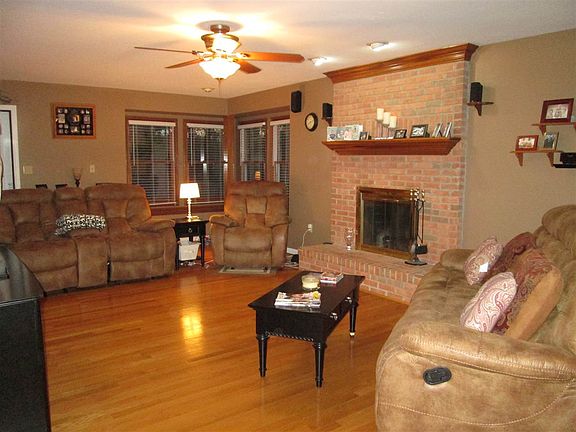 4th image of 3209 Taylor Creek Dr
