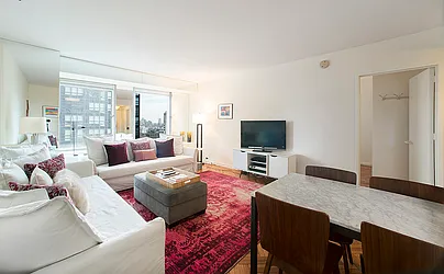 Rented by R New York