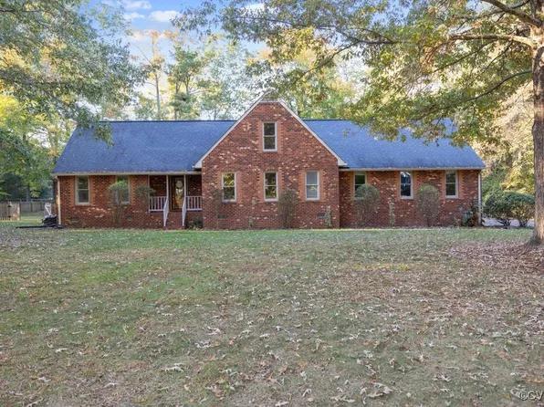 5318 White Oak Dr, Sandston, VA 23150